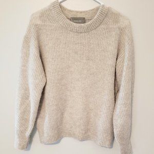 New crewneck Everlane sweater